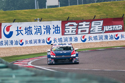 長(zhǎng)城潤(rùn)滑油CTCC房車錦標(biāo)賽王者歸來(lái)